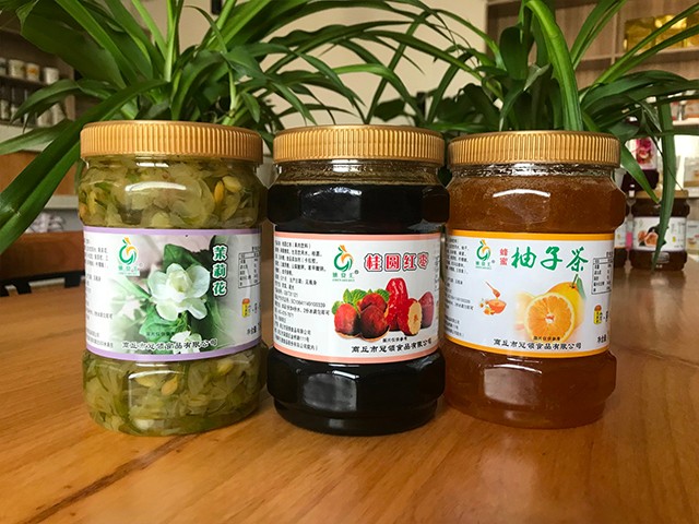 茉莉花花茶、桂圓紅棗花茶、柚子花茶